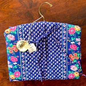 Vera Bradley Organizer